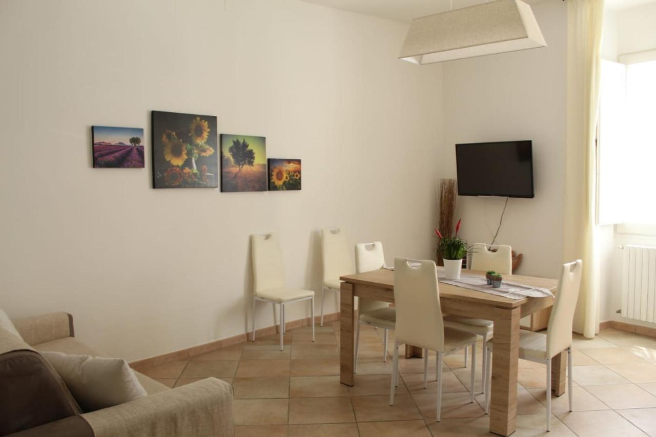 Ohana: Casa Nel Centro Di Лече Екстериор снимка