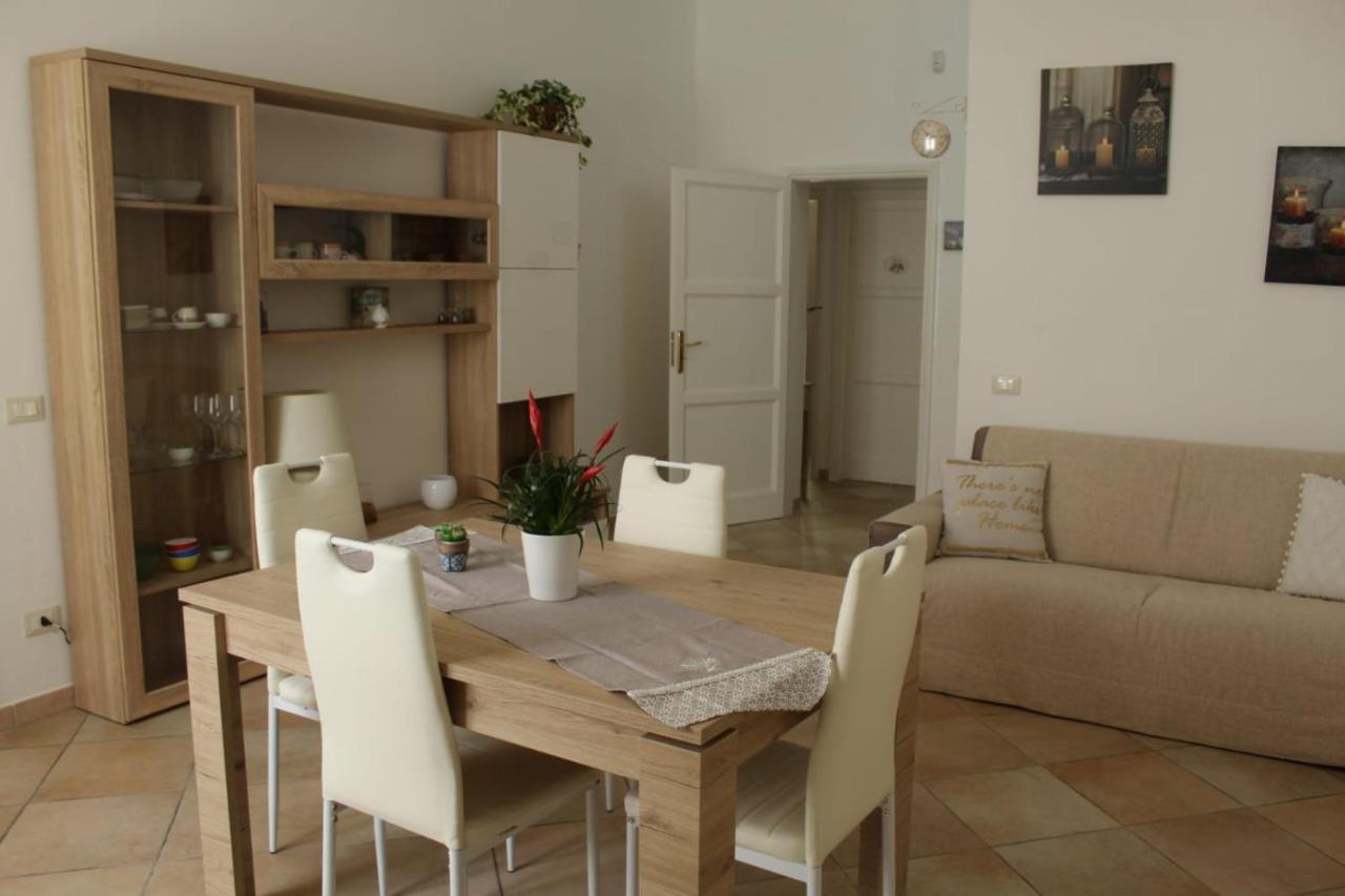 Ohana: Casa Nel Centro Di Лече Екстериор снимка