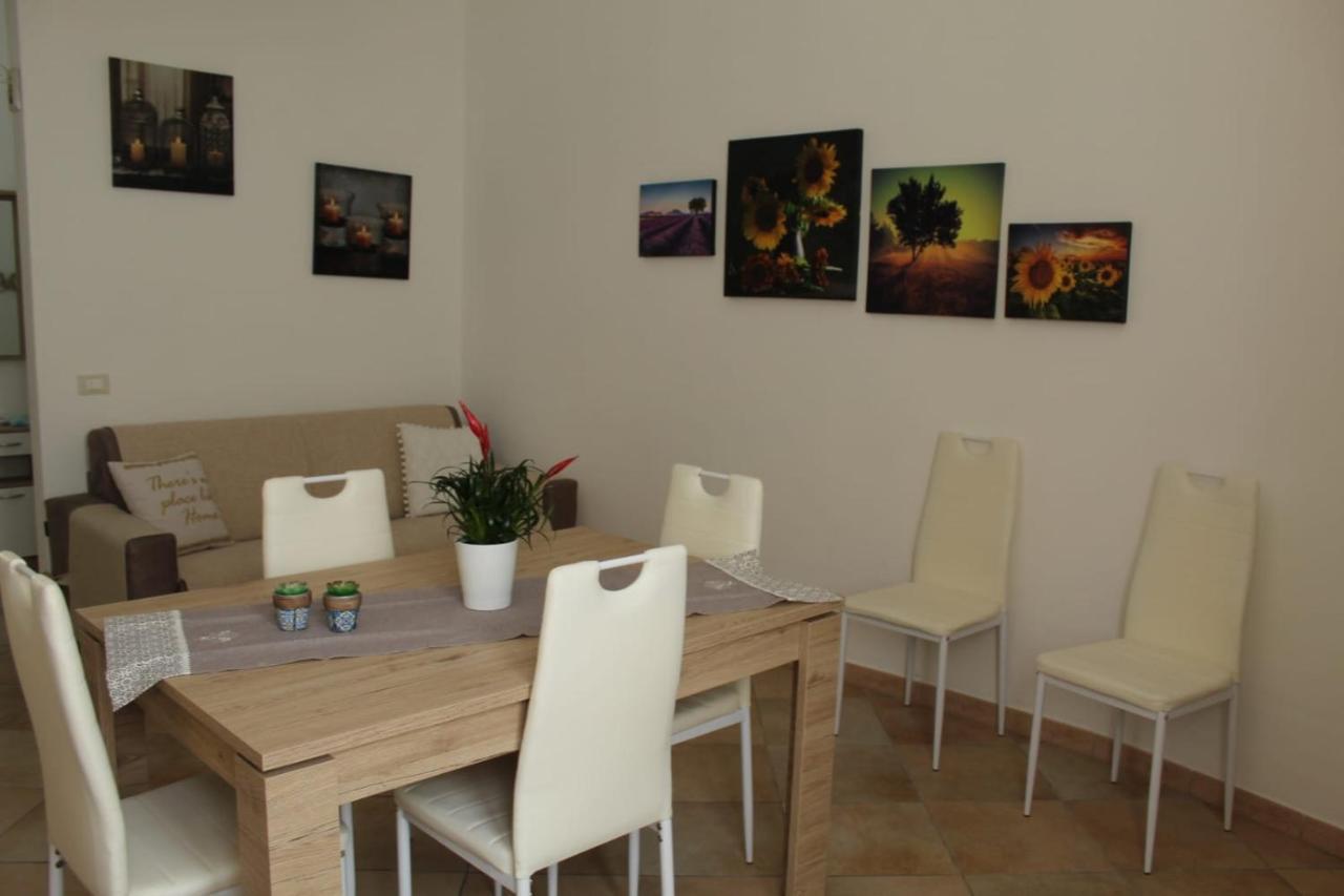 Ohana: Casa Nel Centro Di Лече Екстериор снимка